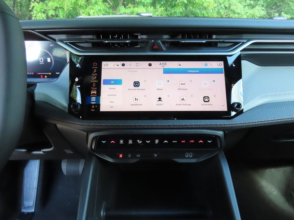 2026 Jeep Cherokee — detail view