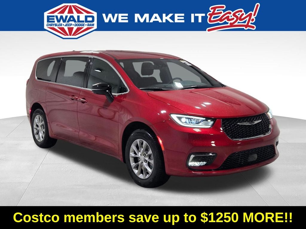 2026 Chrysler Pacifica Select AWD in Red Hot Pearl-Coat Exterior Paint — front three-quarter view