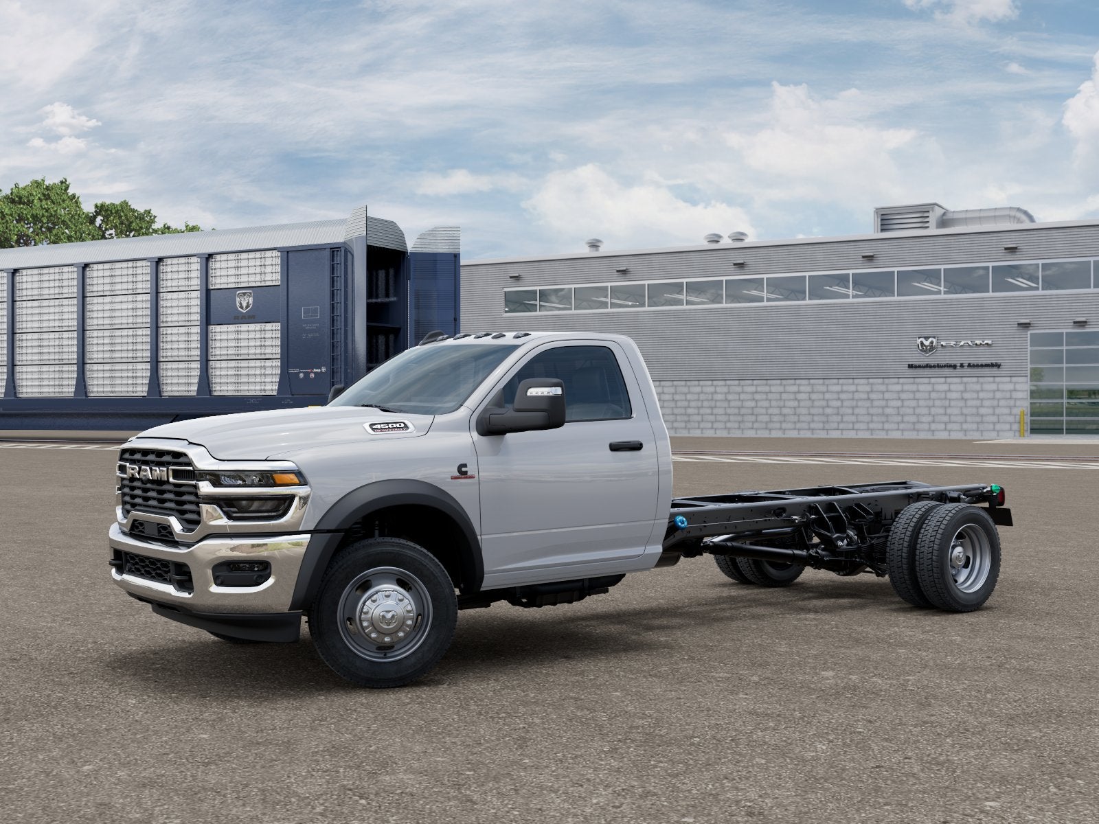 2026 RAM Ram 4500 Chassis Cab RAM 4500 TRADESMAN CHASSIS REGULAR CAB 4X4 108' CA in Bright White Clear-Coat Exterior Paint — front...